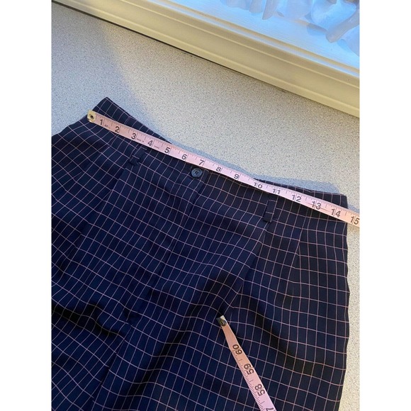 VTG Haley Women's Golf Shorts Size 10 Navy Pink Check Slash Pockets Back Pocket - Picture 6 of 9